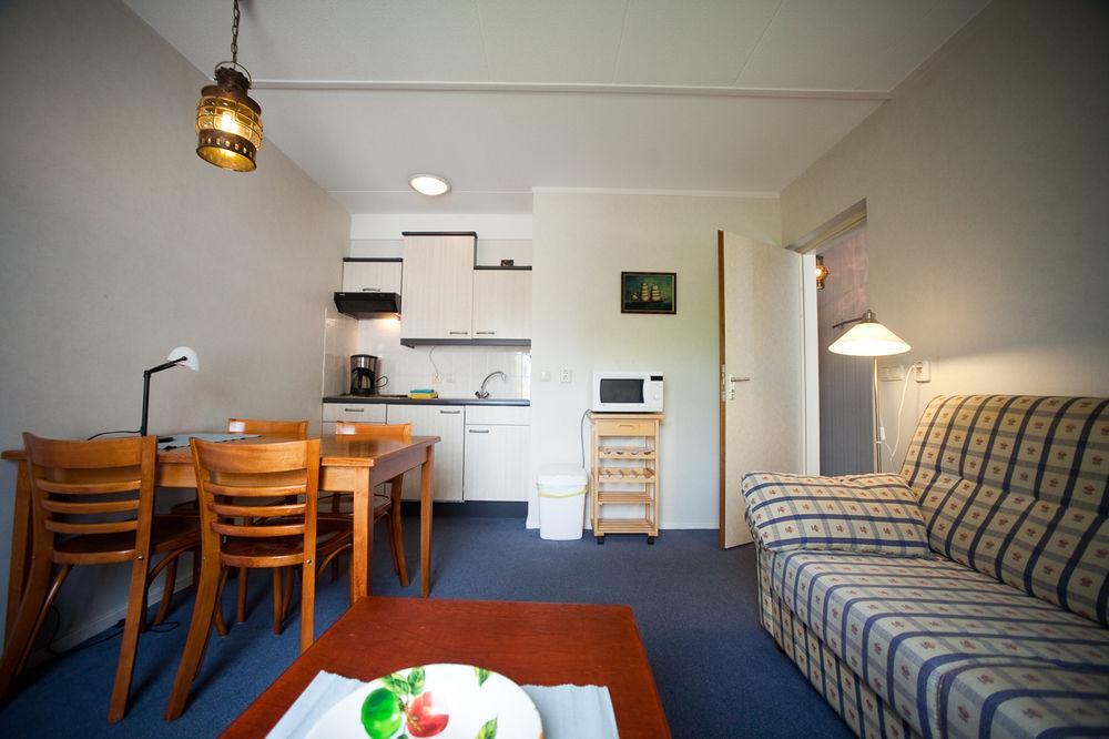 Hanzehuis Appartementen สตาโวเริน ภายนอก รูปภาพ