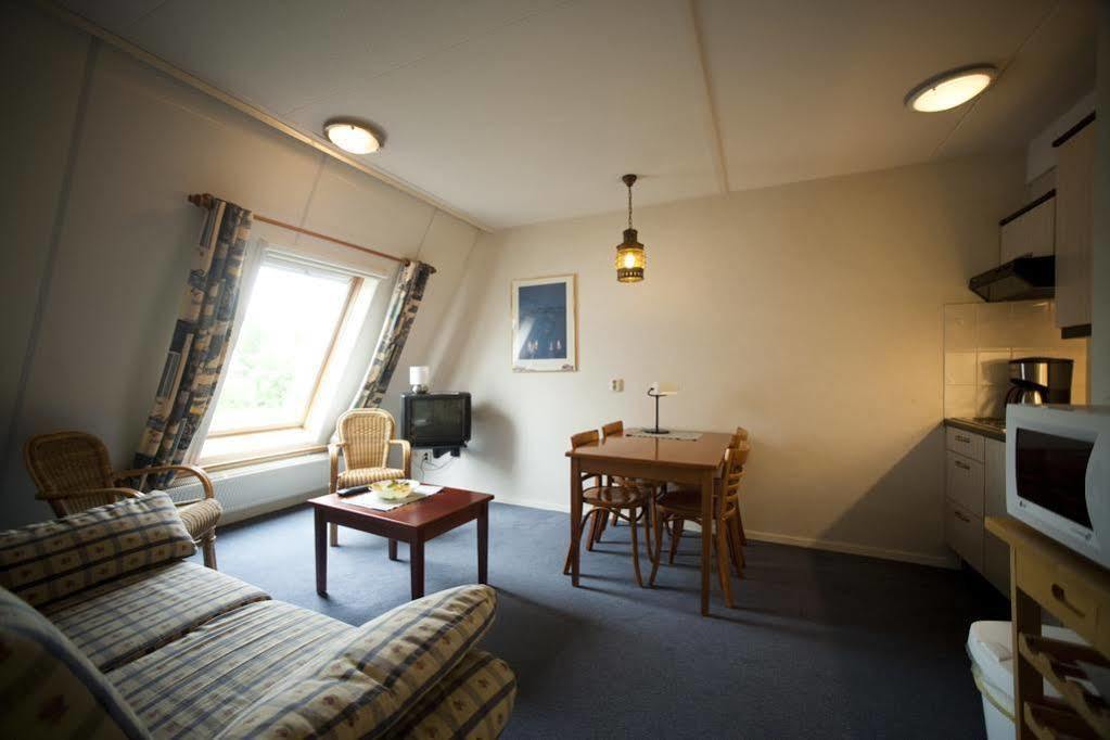 Hanzehuis Appartementen สตาโวเริน ภายนอก รูปภาพ